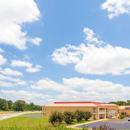 Super 8 By Wyndham Madison/Ridgeland Area Exterior foto
